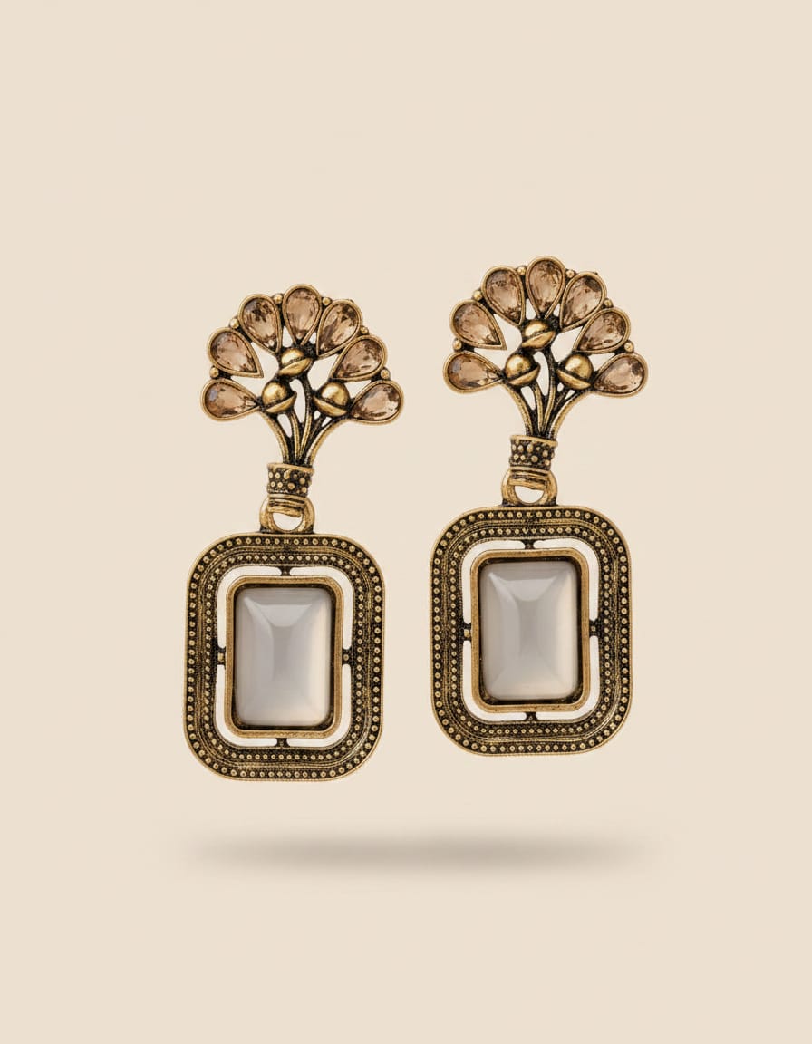 Antique Gold Kundan Square Drop Earrings