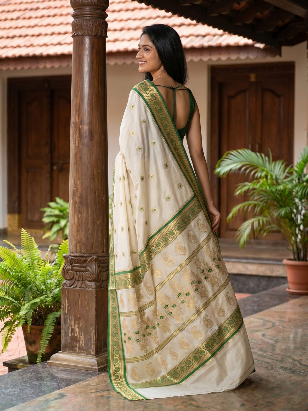 Lotus Meena Flower Mango 6.25 Mtr Saree
