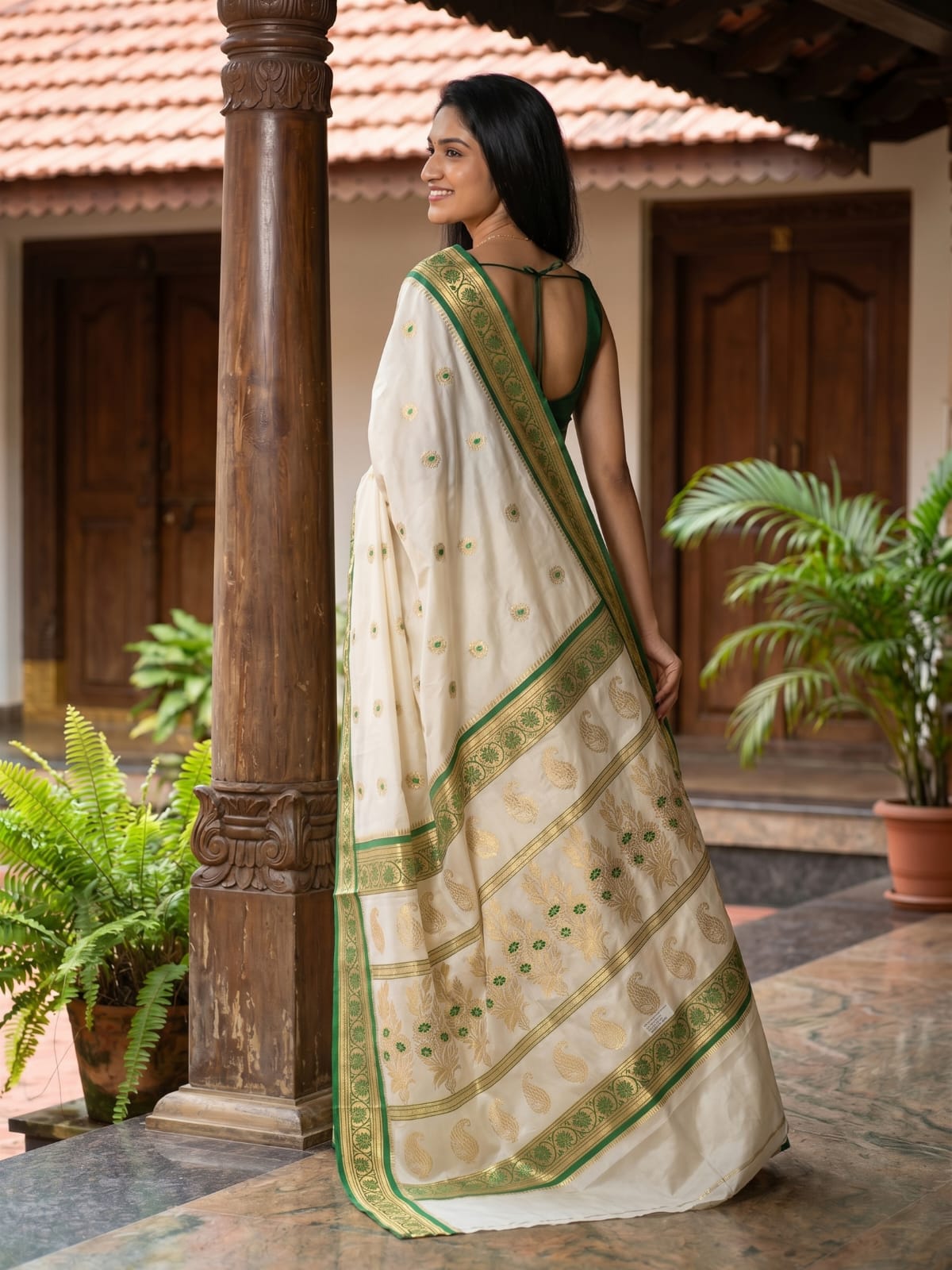 Lotus Meena Flower Mango 6.25 Mtr Saree